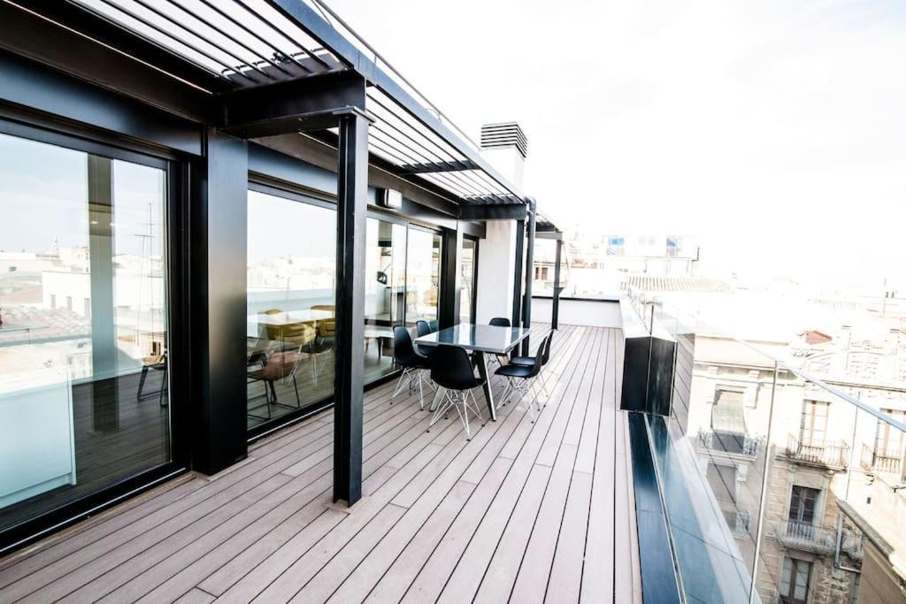 Atico Con Terraza En El Centro De Reus Apartment Exterior photo